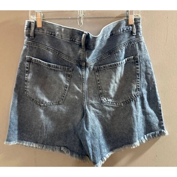 Sugar & Jade Jean Shorts Womens Petite 16 Blue Denim Pockets Distressed Raw Hem - Picture 5 of 5